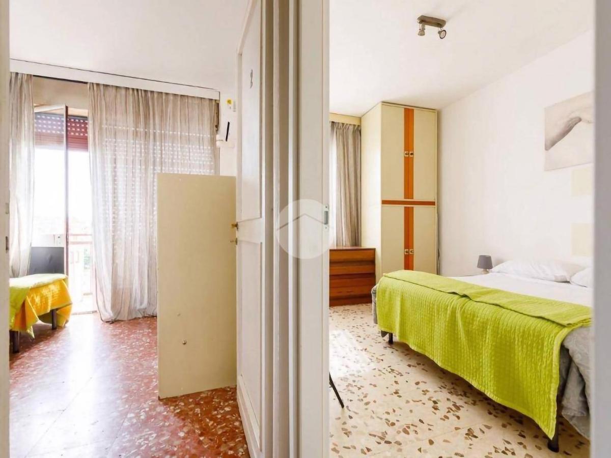 "Vacanze Romane" Stazione Tiburtina, Appartamento Tre Camere Da Letto 5 Posti Letto Exterior foto