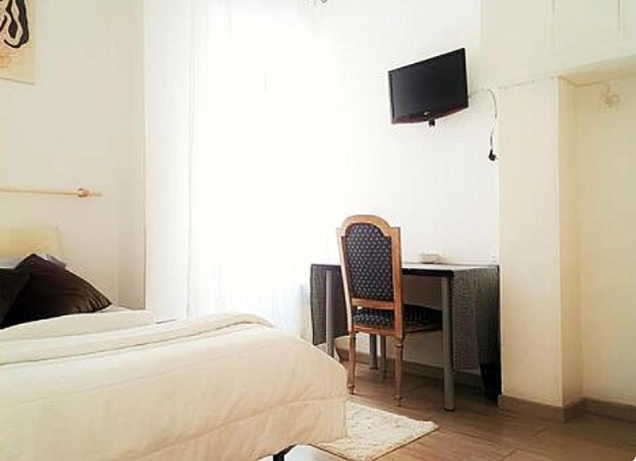 "Vacanze Romane" Stazione Tiburtina, Appartamento Tre Camere Da Letto 5 Posti Letto Exterior foto